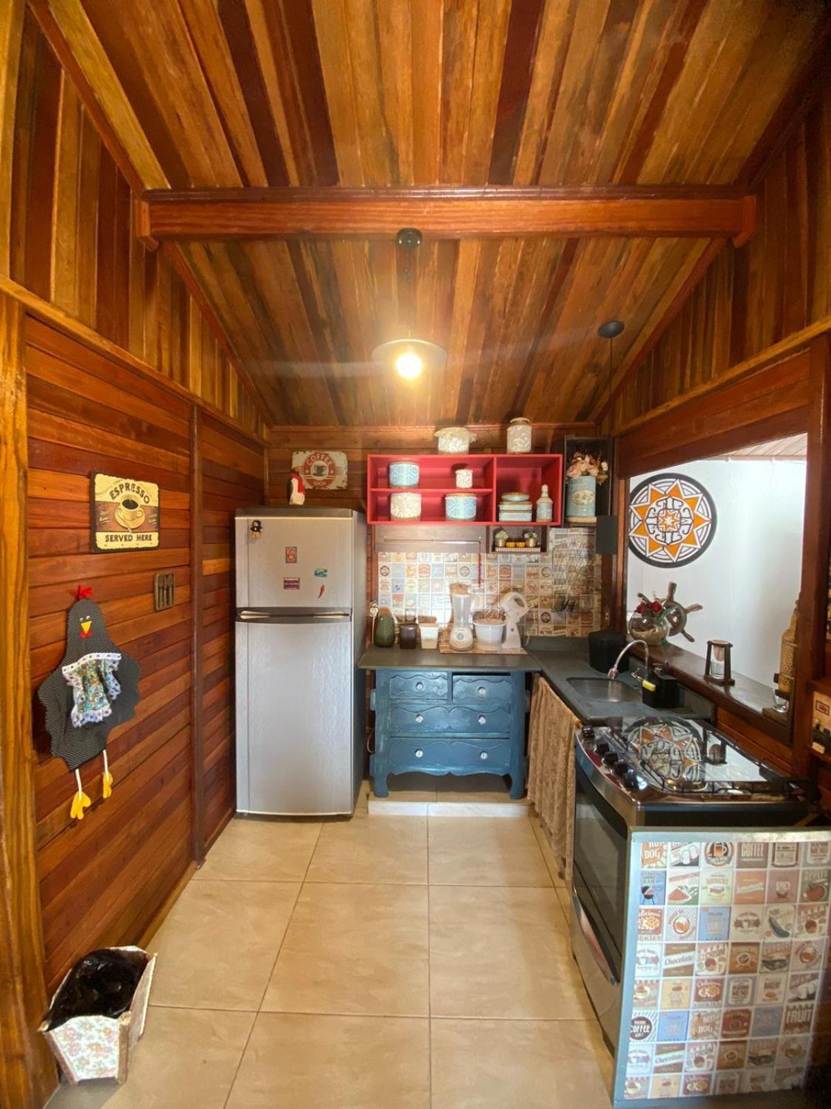 Cabana Com Jacuzzi Em Гуарарема Екстер'єр фото